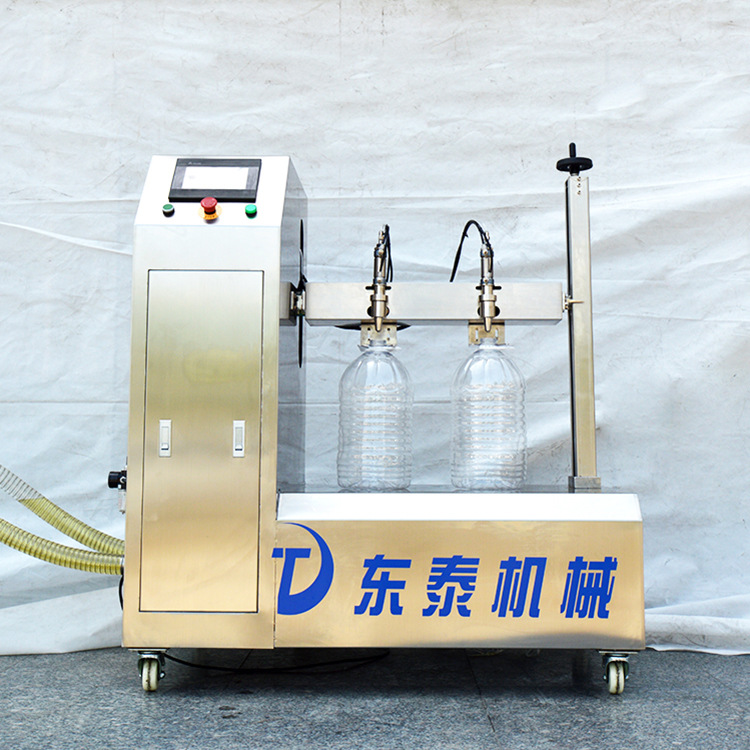 俱往矣，數(shù)風(fēng)流人物，還看東泰半自動食用油灌裝機
